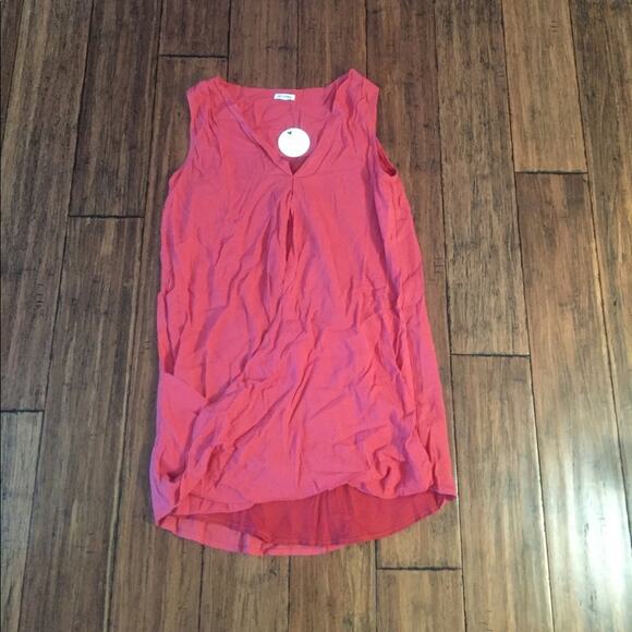 Red Dress Hi-Low - Picture 7 of 7